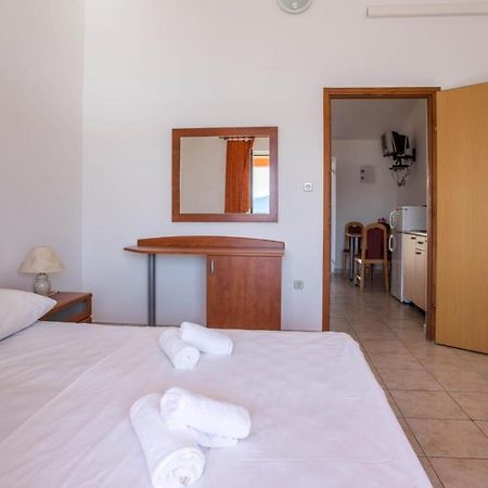Apartmani Nikoletic Клек Экстерьер фото