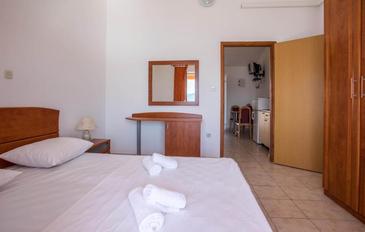 Apartmani Nikoletic Клек Экстерьер фото