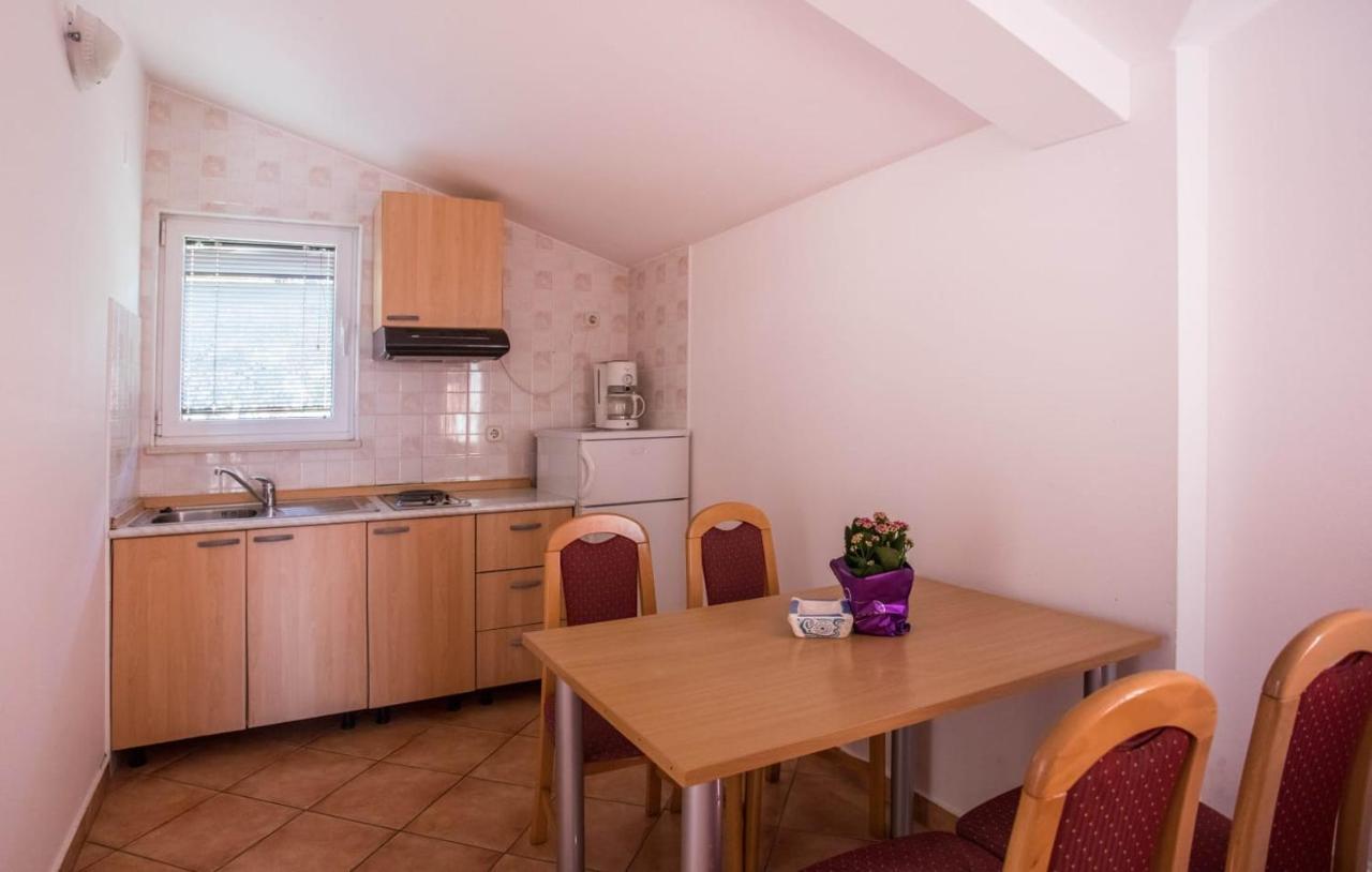 Apartmani Nikoletic Клек Экстерьер фото