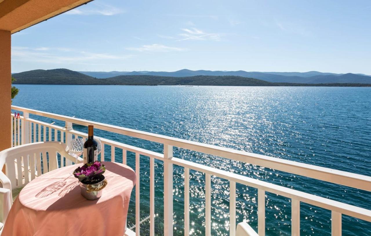 Apartmani Nikoletic Клек Экстерьер фото